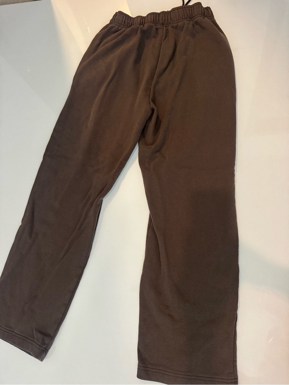 ALO Yoga Brown Wide-Leg Sweatpants - Picture 3 of 5